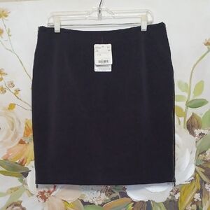 NWT'S  Doncaster Classic Black Lined Pencil Skirt Full Length Side Zippers W10